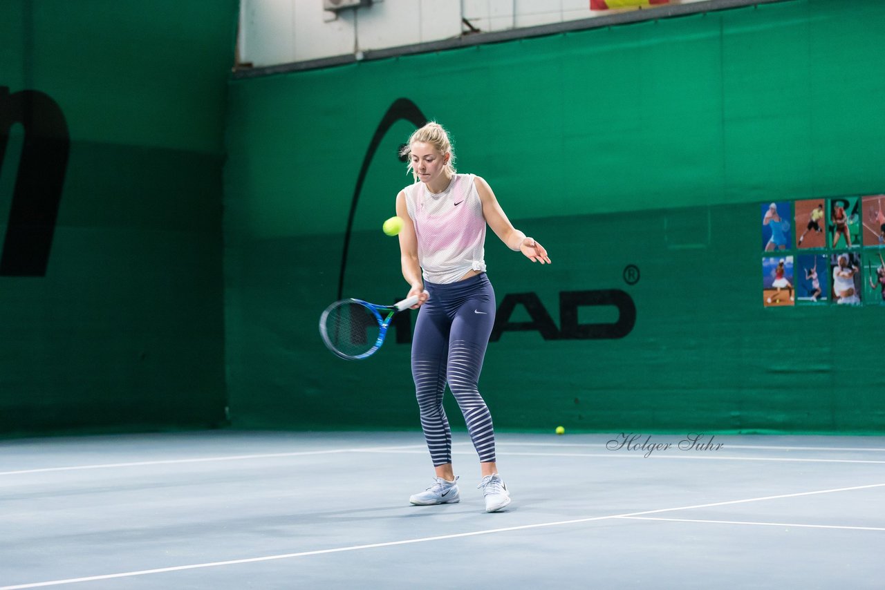 Training am 22.12.17 72 - Carina beim Training